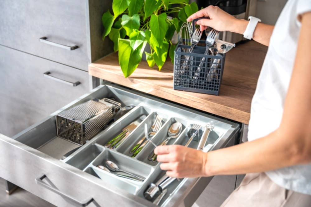 Mutfak dolapları düzenleme